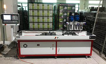 為什么企業都喜歡使用自動鉆孔機？